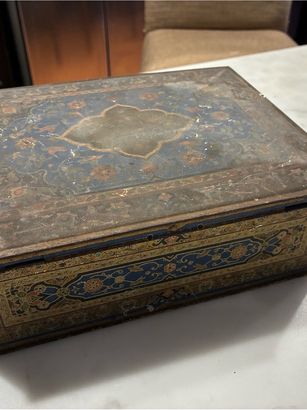 Schrafft's Vintage Tin Candy Box Canco Persian Lithograph Motif Hinged Lid